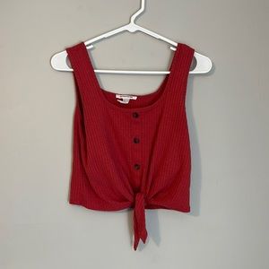 Tie up red top.